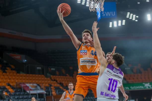 库里总能在 库里总能在