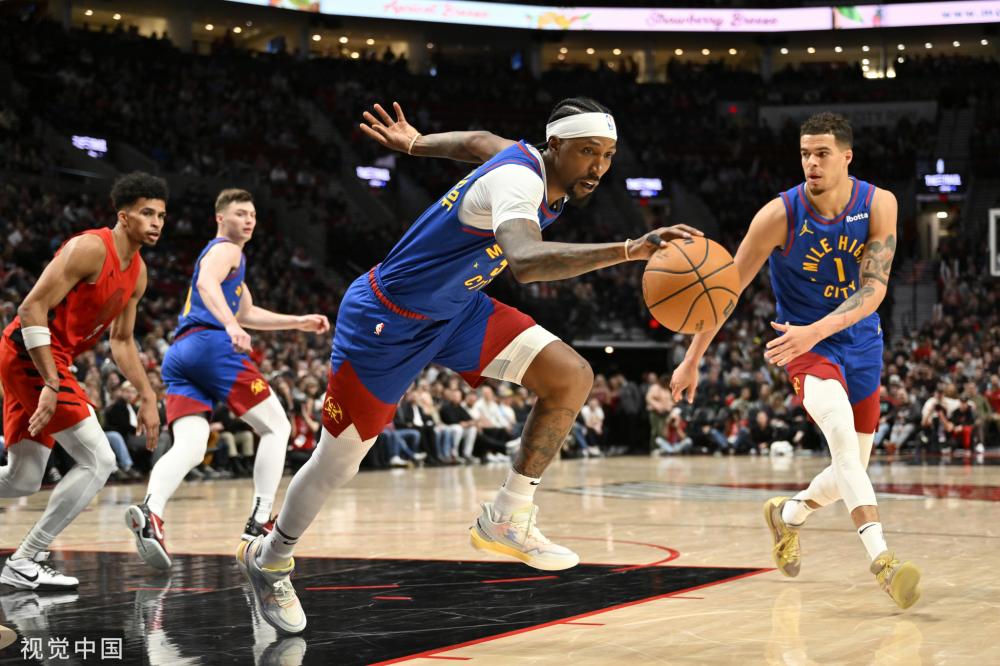 的赛事中 的赛事中